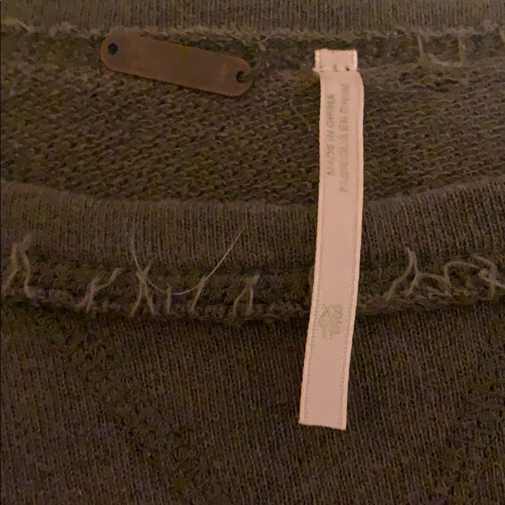 Sweater - Picture 3 of 5
